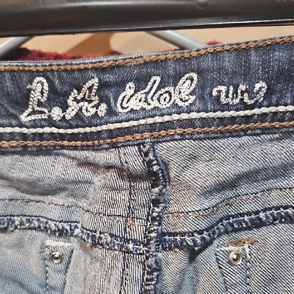 L.A. Idol Blue Denim Jeans with White Stitching Comes With A Cute Top - Picture 1 of 13